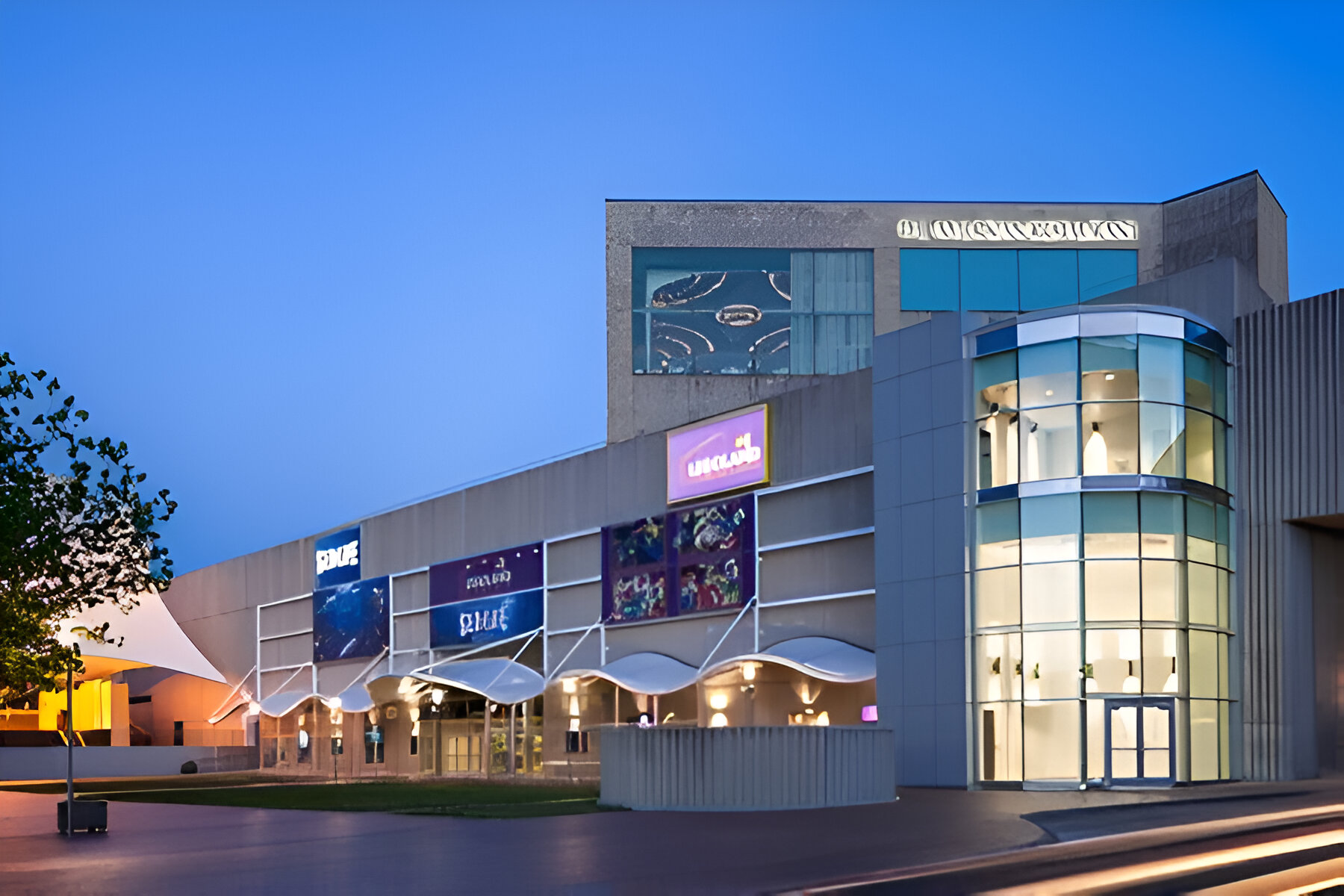 Hallmark Crown Center